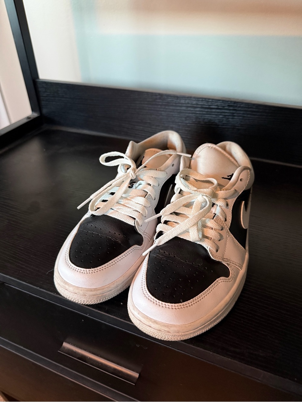 Air Jordan 1 Low Panda Size 8
